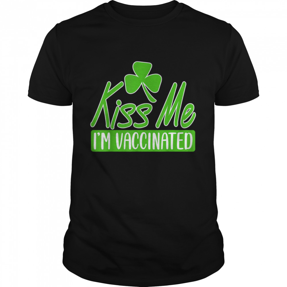 Saint Patricks Day Kiss Me shirt Classic Men's T-shirt